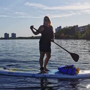 Meet your Posher, Kelly